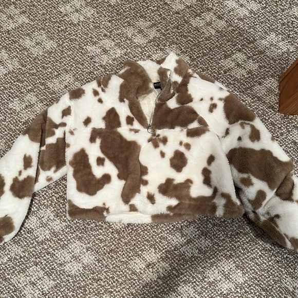 Tops - Cute crewneck